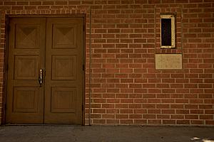 8a75m_218.jpg