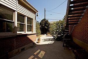 8c75m_165.jpg