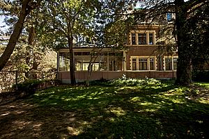 8f75m_204.jpg