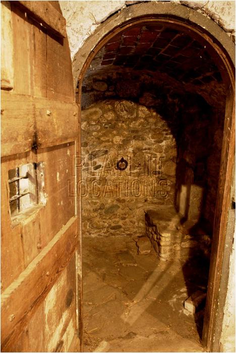 6ch6123_124.jpg