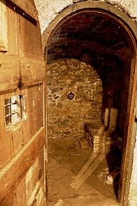 6ch6123_124.jpg
