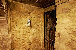 7ah6123_125.jpg