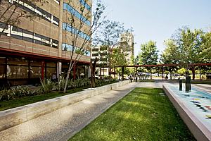 7f177office_112.jpg