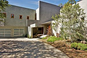 2bH5165_165.jpg
